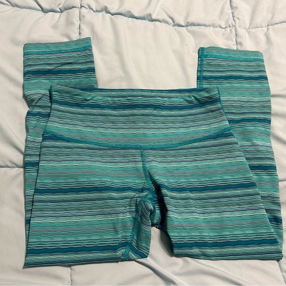 lululemon Wunder Under Crop Space Dye Twist (21”) - Picture 3 of 8